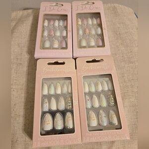 Bride & Bachelorette crew artificial glue on nails. Set of 4. Price is for a set